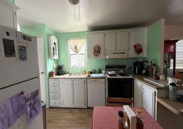 Photo 4 of Manufactured home for sale at 32361 Wells Fargo Rd, Thousand Palms, CA 92276 | MLS# 219151239DA | Listing updated on 2026-10-01