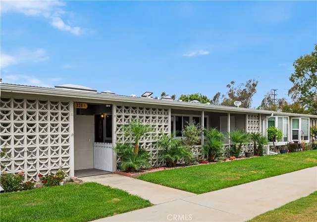 Photo 1 of Sale Pending at 1075 Brookline Rd #220H, Seal Beach, CA 90740 | MLS# PW26172794 | Listing updated on 2026-09-18
