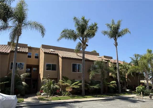 Photo 1 of Condo for sale at 306 Coral Reef #50, Huntington Beach, CA 92648 | MLS# PW26174036 | Listing updated on 2026-09-13