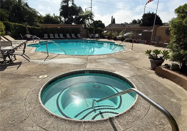 Photo 4 of Condo for sale at 306 Coral Reef #50, Huntington Beach, CA 92648 | MLS# PW26174036 | Listing updated on 2026-09-13