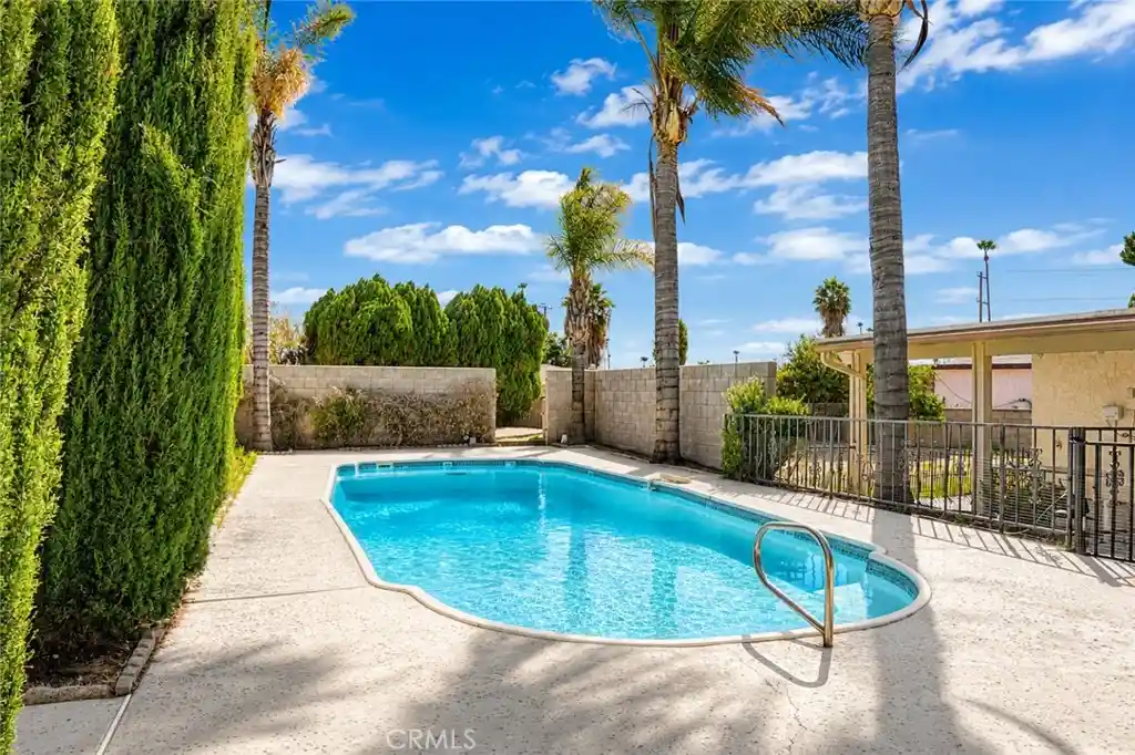 Single family home for sale at 2476 San Padre Ct, Hemet, CA 92545 | MLS# IV26173978
