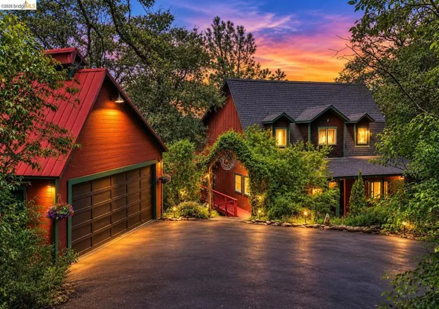 Photo 1 of Single family home for sale at 514 Oak St, San Andreas, CA 95249 | MLS# 41144443 | Listing updated on 2026-10-11