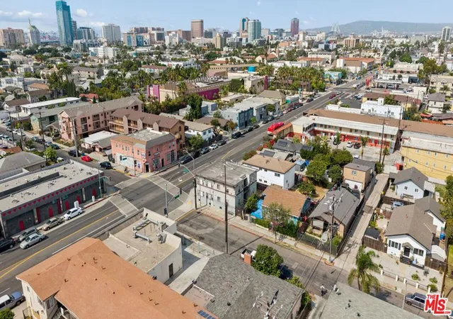 Photo 4 of Multi family home for sale at 1089 E 7th Street, Long Beach, CA 90813 | MLS# 26870317 | Listing updated on 2026-10-05