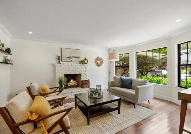 Photo 4 of Single family home for sale at 105 Quarry Ln, Santa Cruz, CA 95060 | MLS# ML82057118 | Listing updated on 2026-09-30
