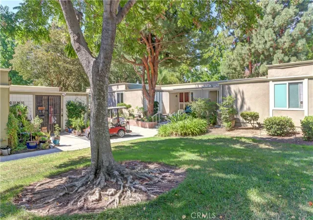 Photo 2 of Condo for sale at 167 Avenida Majorca #C, Laguna Woods, CA 92637 | MLS# OC26174142 | Listing updated on 2026-09-25