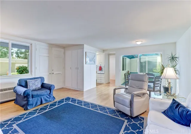 Listing Photo 5 - Condo for sale in building located at 167 Avenida Majorca, Laguna Woods, CA 92637 - Unit #C
