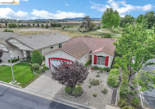 Photo 1 of Single family home for sale at 987 Centennial Dr, Brentwood, CA 94513 | MLS# 41144462 | Listing updated on 2026-09-30