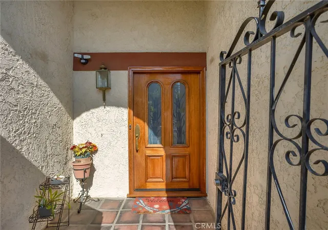 Photo 3 of Single family home for sale at 10634 Deering Ave, Chatsworth, CA 91311 | MLS# BB26155417 | Listing updated on 2026-09-29