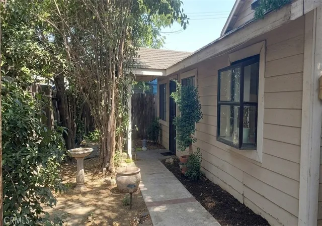 Photo 6 of Single family home for sale at 11137 Freer Ave, Temple City, CA 91780 | MLS# TR26172672 | Listing updated on 2026-10-01