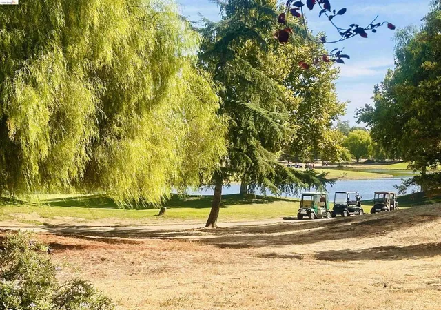 Photo 3 of Single family home for sale at 1116 Burghley Ln, Brentwood, CA 94513 | MLS# 41144472 | Listing updated on 2026-10-08