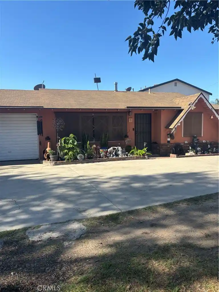 Multi family home for sale at 6848 Colmar, Bell Gardens, CA 90201 | MLS# TR26173872
