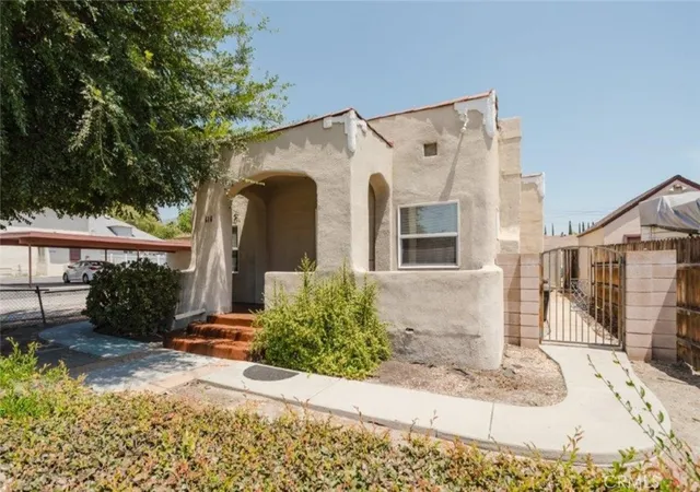 Photo 1 of Single family home for sale at 616 S Canyon, Monrovia, CA 91016 | MLS# AR26174516 | Listing updated on 2026-10-10