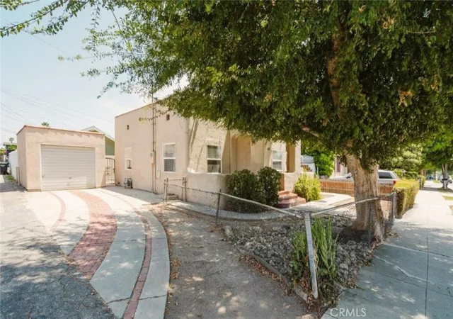 Photo 3 of Single family home for sale at 616 S Canyon, Monrovia, CA 91016 | MLS# AR26174516 | Listing updated on 2026-10-10