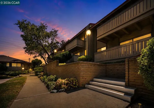 Photo 1 of Sale Pending at 101 Kinross Dr #9, Walnut Creek, CA 94598 | MLS# 41144490 | Listing updated on 2026-10-04