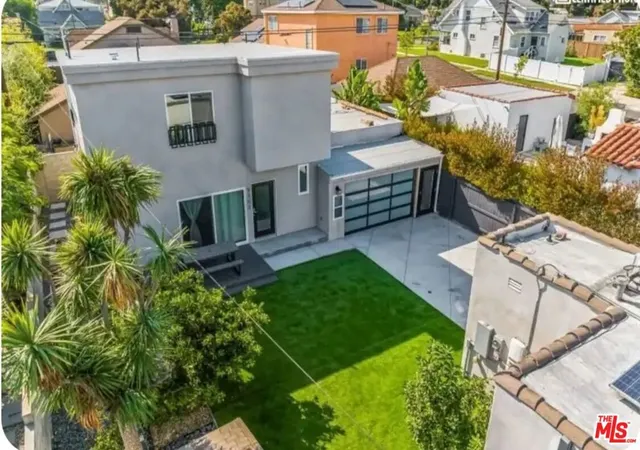 Photo 2 of Single family home for sale at 5705 West Blvd, Los Angeles, CA 90043 | MLS# 26869231 | Listing updated on 2026-10-08