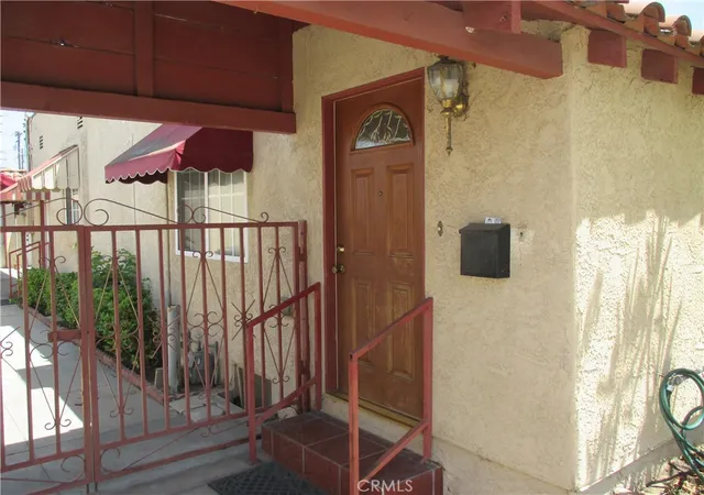 Photo 3 of Sale Pending at 3511 California St, Huntington Park, CA 90255 | MLS# IV26174393 | Listing updated on 2026-10-05