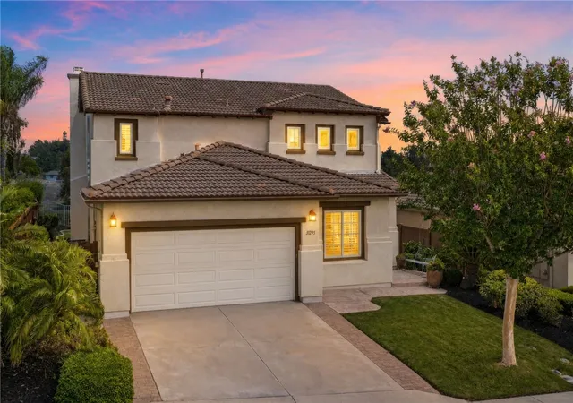 Photo 1 of Sale Pending at 31295 Gleneagles Dr, Temecula, CA 92591 | MLS# SW26174578 | Listing updated on 2026-10-10