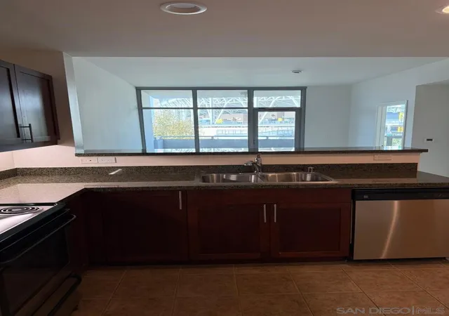Photo 3 of Condo for sale at 253 10th Avenue #624, San Diego, CA 92101 | MLS# 260019556SD | Listing updated on 2026-10-09