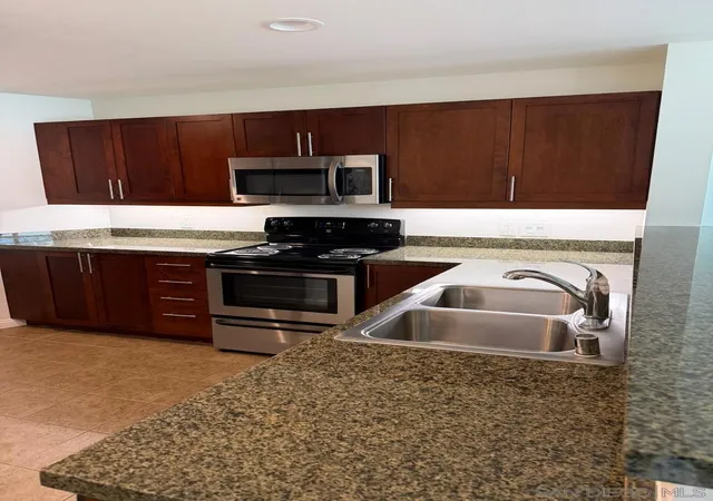 Photo 4 of Condo for sale at 253 10th Avenue #624, San Diego, CA 92101 | MLS# 260019556SD | Listing updated on 2026-10-09