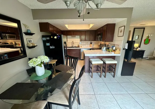 Photo 3 of Condo for sale at 32505 Candlewood Dr #2, Cathedral City, CA 92234 | MLS# 219151268DA | Listing updated on 2026-09-13