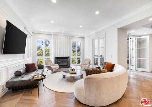 Listing Photo 1 - Condo for sale in building located at 10110 Empyrean Wy, Los Angeles, CA 90067 - Unit #204