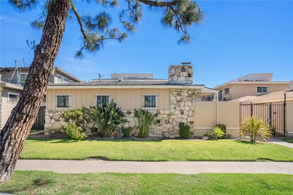 Photo 1 of Multi family home for sale at 10632 Crenshaw Blvd, Inglewood, CA 90303 | MLS# SB26174897 | Listing updated on 2026-08-11