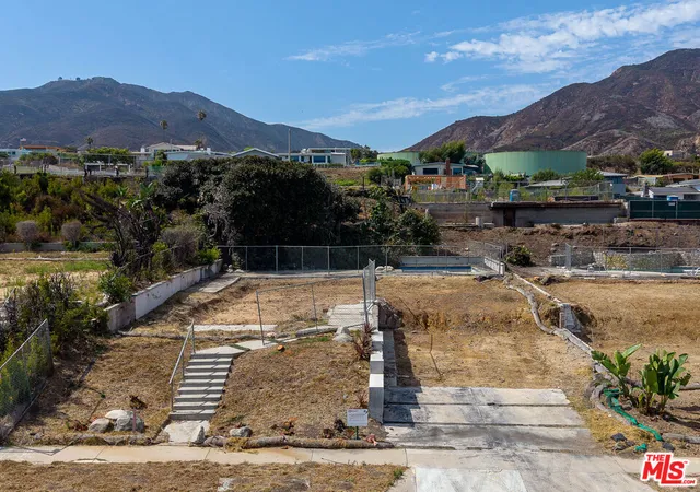 Photo 4 of Land for sale at 18341 Coastline Dr, Malibu, CA 90265 | MLS# 26870281 | Listing updated on 2026-09-16
