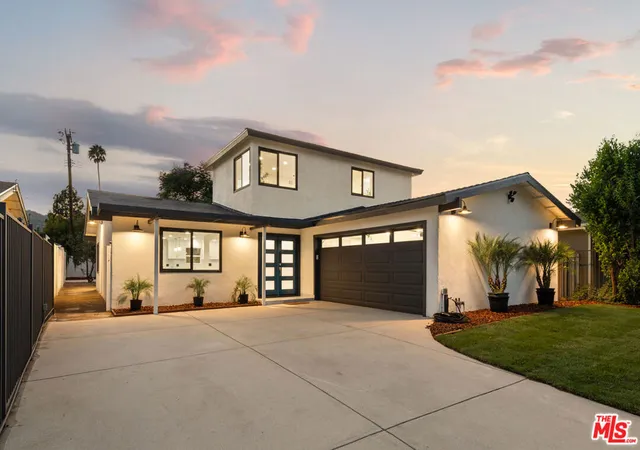 Photo 1 of Sale Pending at 10425 Jordan Ave, Chatsworth, CA 91311 | MLS# 26869849 | Listing updated on 2026-09-09