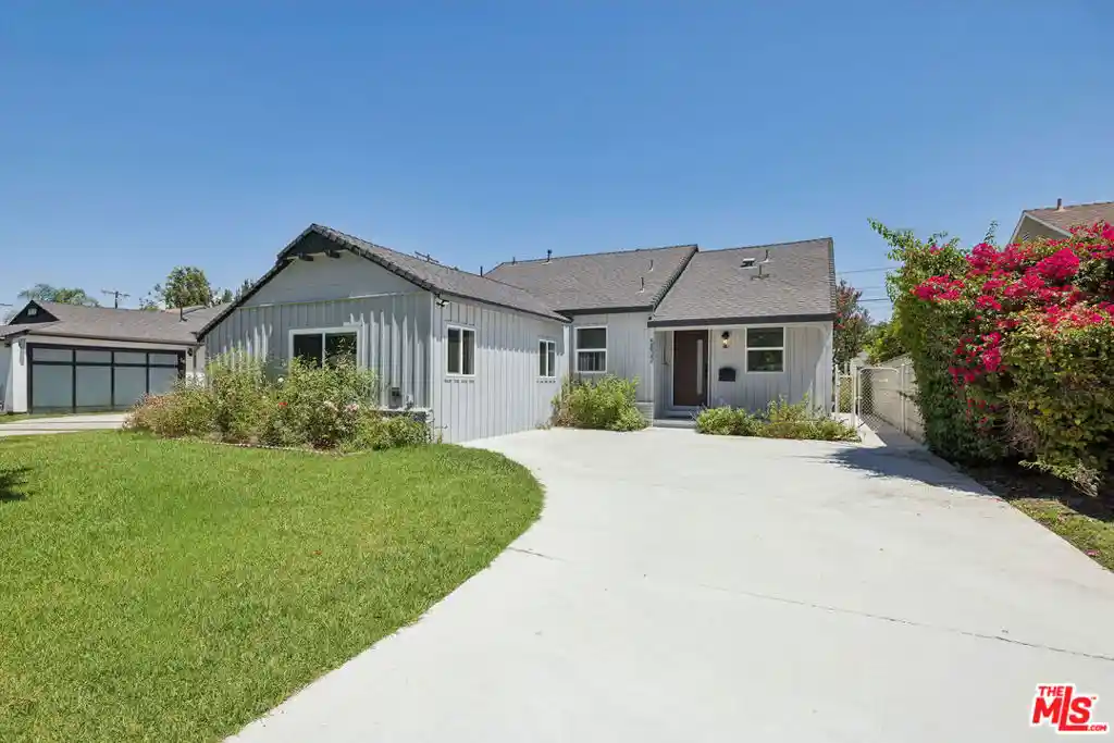 Photo 1 of Single family home for sale at 5822 Saloma Ave, Van Nuys, CA 91411 | MLS# 26870701 | Listing updated on 2026-10-23