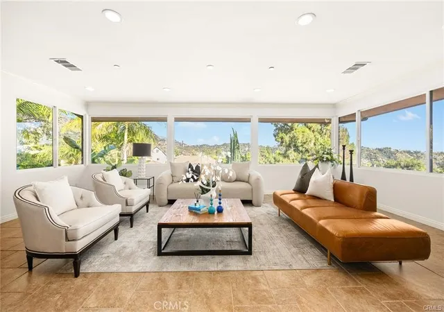 Photo 2 of Single family home for sale at 2047 Carolwood Dr, Arcadia, CA 91006 | MLS# WS26175020 | Listing updated on 2026-10-10