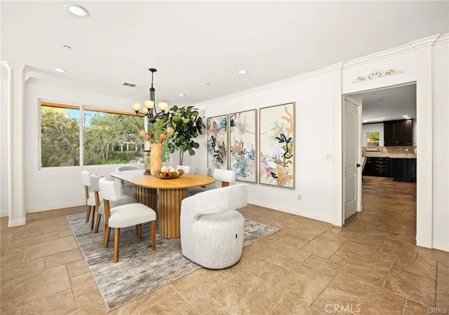 Photo 4 of Single family home for sale at 2047 Carolwood Dr, Arcadia, CA 91006 | MLS# WS26175020 | Listing updated on 2026-10-10