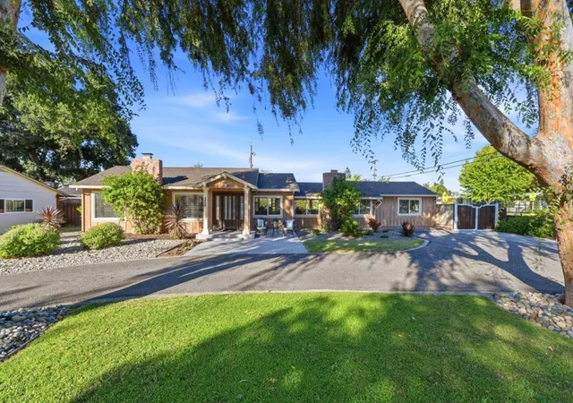Photo 3 of Single family home for sale at 2598 Cottle Ave, San Jose, CA 95125 | MLS# ML82057238 | Listing updated on 2026-09-05