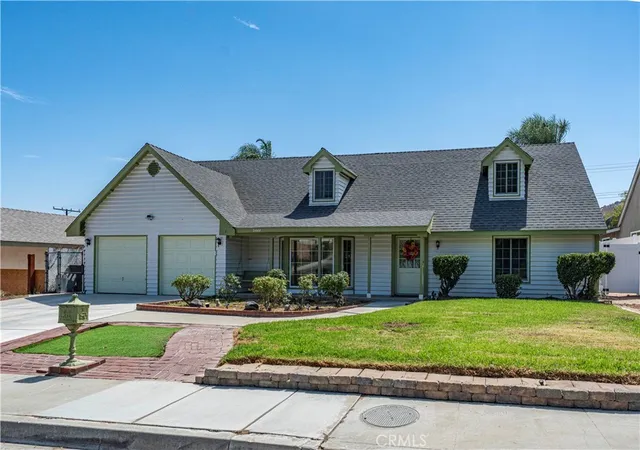 Photo 2 of Single family home for sale at 5444 Peacock Ln, Riverside, CA 92505 | MLS# PW26174970 | Listing updated on 2026-10-03
