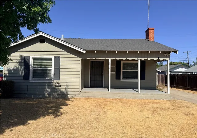 Photo 1 of Single family home for sale at 2033 Highland, Merced, CA 95340 | MLS# MC26174063 | Listing updated on 2026-10-11