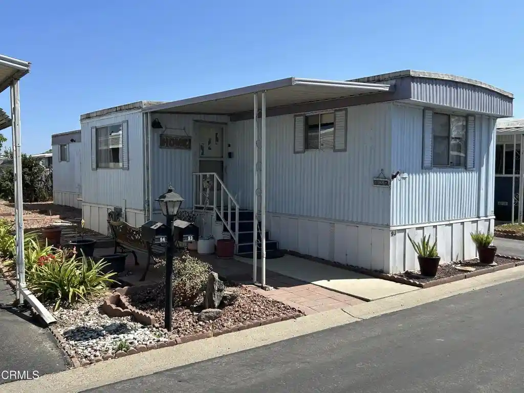 Photo 1 of Manufactured home for sale at 93 Pansy Pl #93, Ventura, CA 93004 | MLS# V1-38110 | Listing updated on 2026-10-16