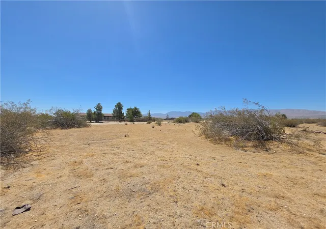 Photo 1 of Sale Pending at 117 E/vic, Sun Village, CA 93543 | MLS# DW26175178 | Listing updated on 2026-10-08