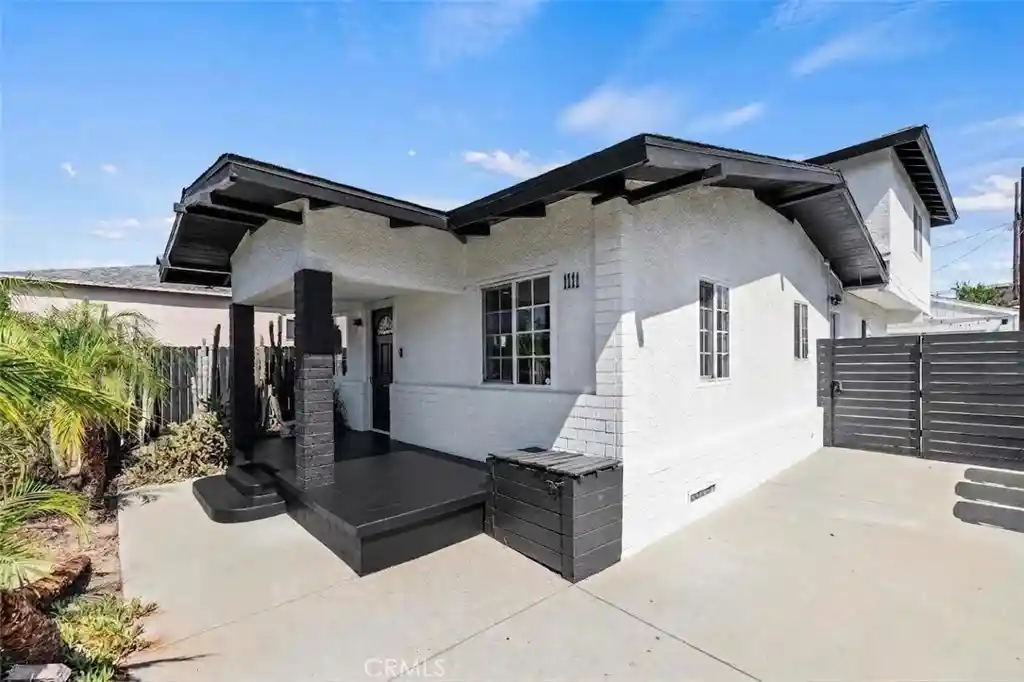 Single family home for sale at 1111 E Elk, Glendale, CA 91205 | MLS# SR26175195