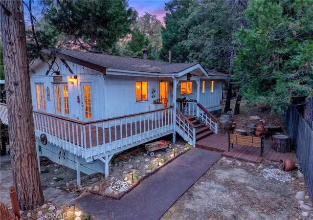 Photo 3 of Single family home for sale at 28975 Alder Ter, Cedar Glen, CA 92321 | MLS# IG26175236 | Listing updated on 2026-09-13