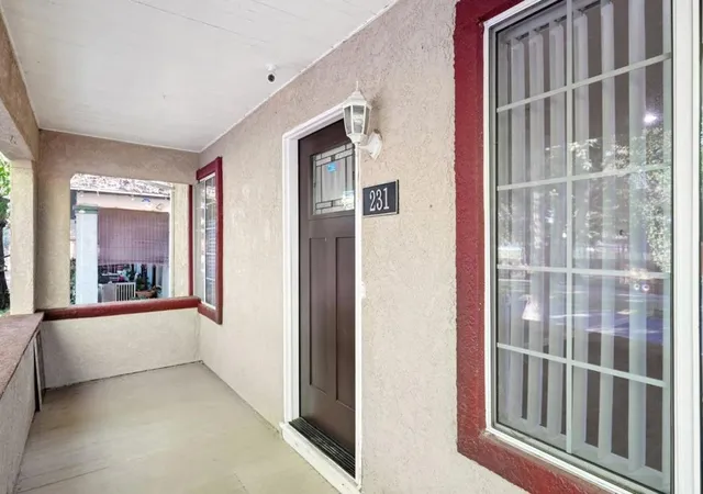 Photo 2 of Single family home for sale at 231 22nd Street, Sacramento, CA 95816 | MLS# ML82057265 | Listing updated on 2026-10-12