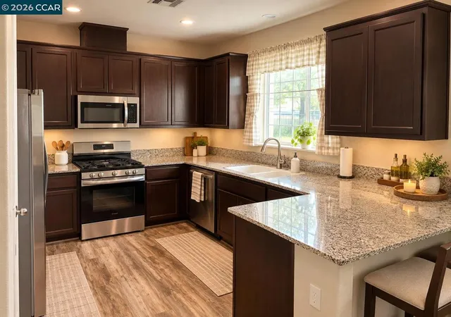 Photo 3 of Single family home for sale at 53 Halsey Ct, Pittsburg, CA 94565 | MLS# 41144548 | Listing updated on 2026-10-01