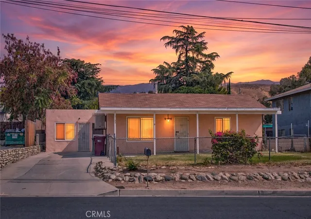 Photo 2 of Single family home for sale at 3135 W George, Banning, CA 92220 | MLS# IG26175383 | Listing updated on 2026-10-09