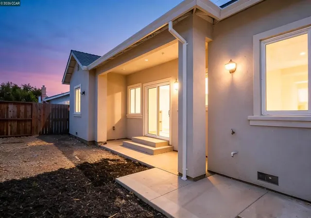 Photo 2 of Single family home for sale at 2102 Paige Ct, Pittsburg, CA 94565 | MLS# 41144580 | Listing updated on 2026-09-30