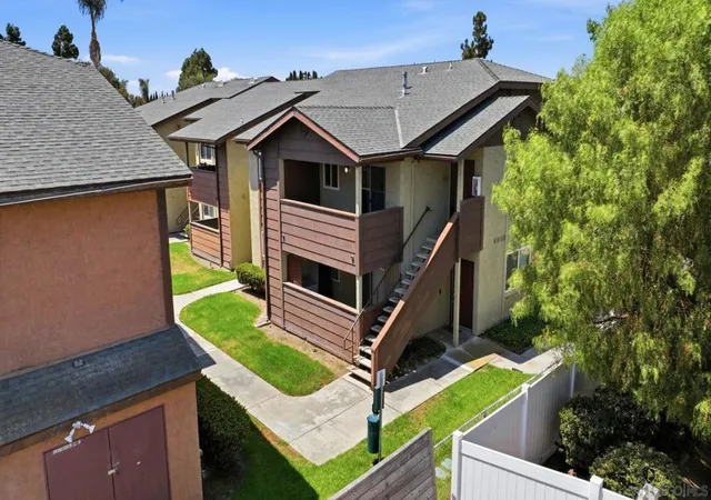 Photo 3 of Condo for sale at 521 Calle Montecito #110, Oceanside, CA 92057 | MLS# 260019634SD | Listing updated on 2026-09-18