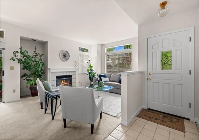 Listing Photo 5 - Condo for sale in building located at 7768 Beltane Dr, San Jose, CA 95135