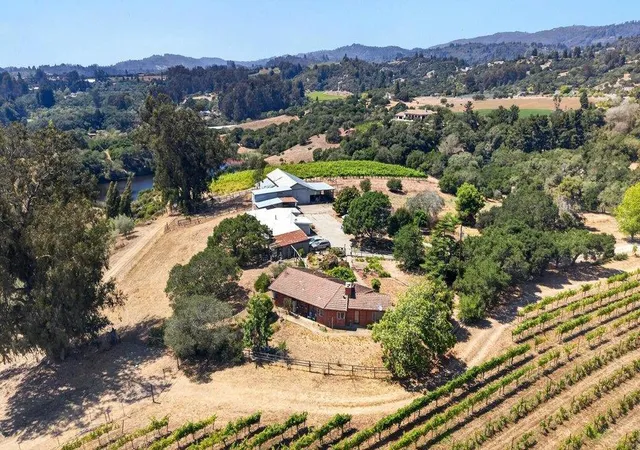 Photo 3 of Single family home for sale at 211 Smith Rd, Watsonville, CA 95076 | MLS# ML82057317 | Listing updated on 2026-09-13