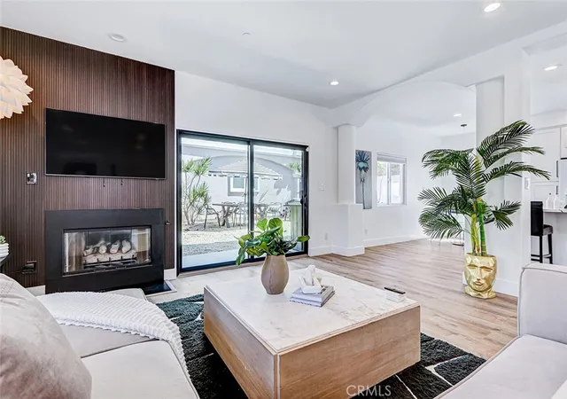 Photo 1 of Townhouse for sale at 2113 Harriman #A, Redondo Beach, CA 90278 | MLS# SB26171993 | Listing updated on 2026-10-11