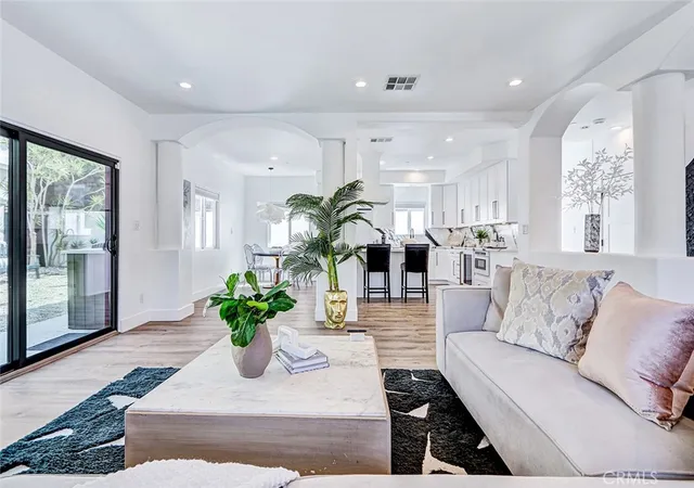 Photo 2 of Townhouse for sale at 2113 Harriman #A, Redondo Beach, CA 90278 | MLS# SB26171993 | Listing updated on 2026-10-11
