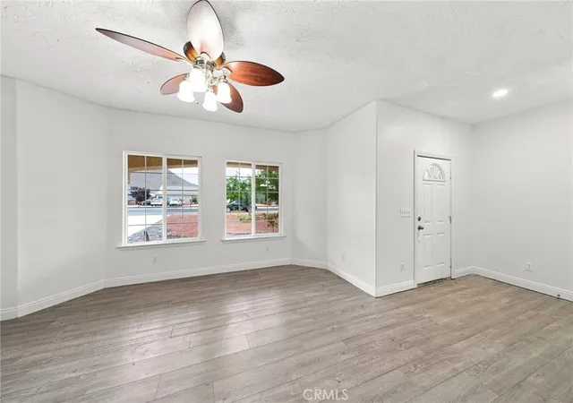 Photo 4 of Single family home for sale at 20255 Rimrock Rd, Apple Valley, CA 92307 | MLS# CV26175017 | Listing updated on 2026-10-02