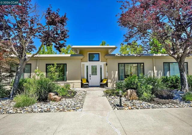 Photo 1 of Condo for sale at 2045 Pine Knoll Dr #6, Walnut Creek, CA 94595 | MLS# 41144624 | Listing updated on 2026-10-10