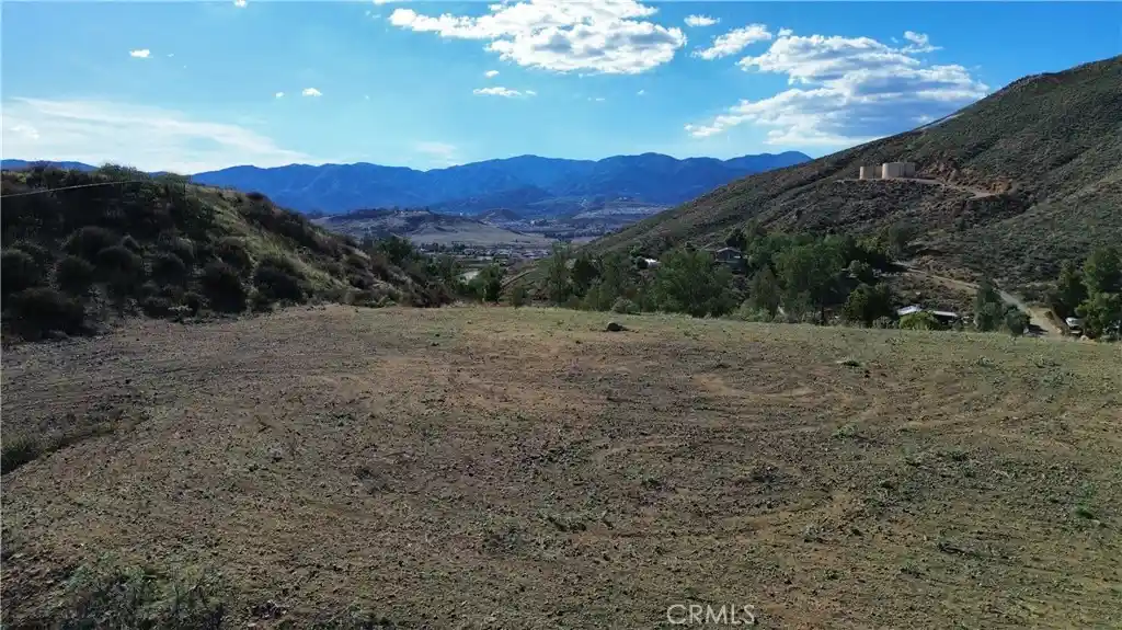 Photo 1 of Land for sale at 1 El Toro Rd, Lake Elsinore, CA 92532 | MLS# IG26175886 | Listing updated on 2026-10-26